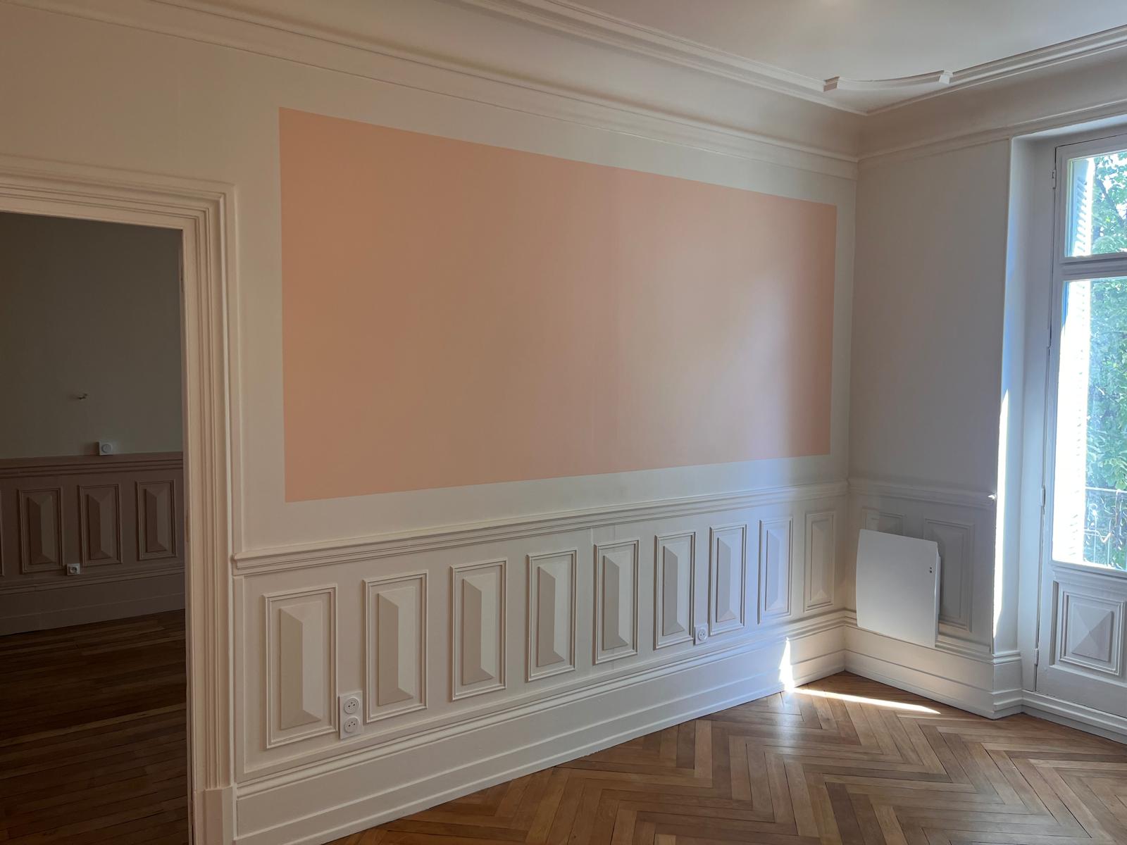 Séjour d'appartement rénové à Dijon par LION Rénovation