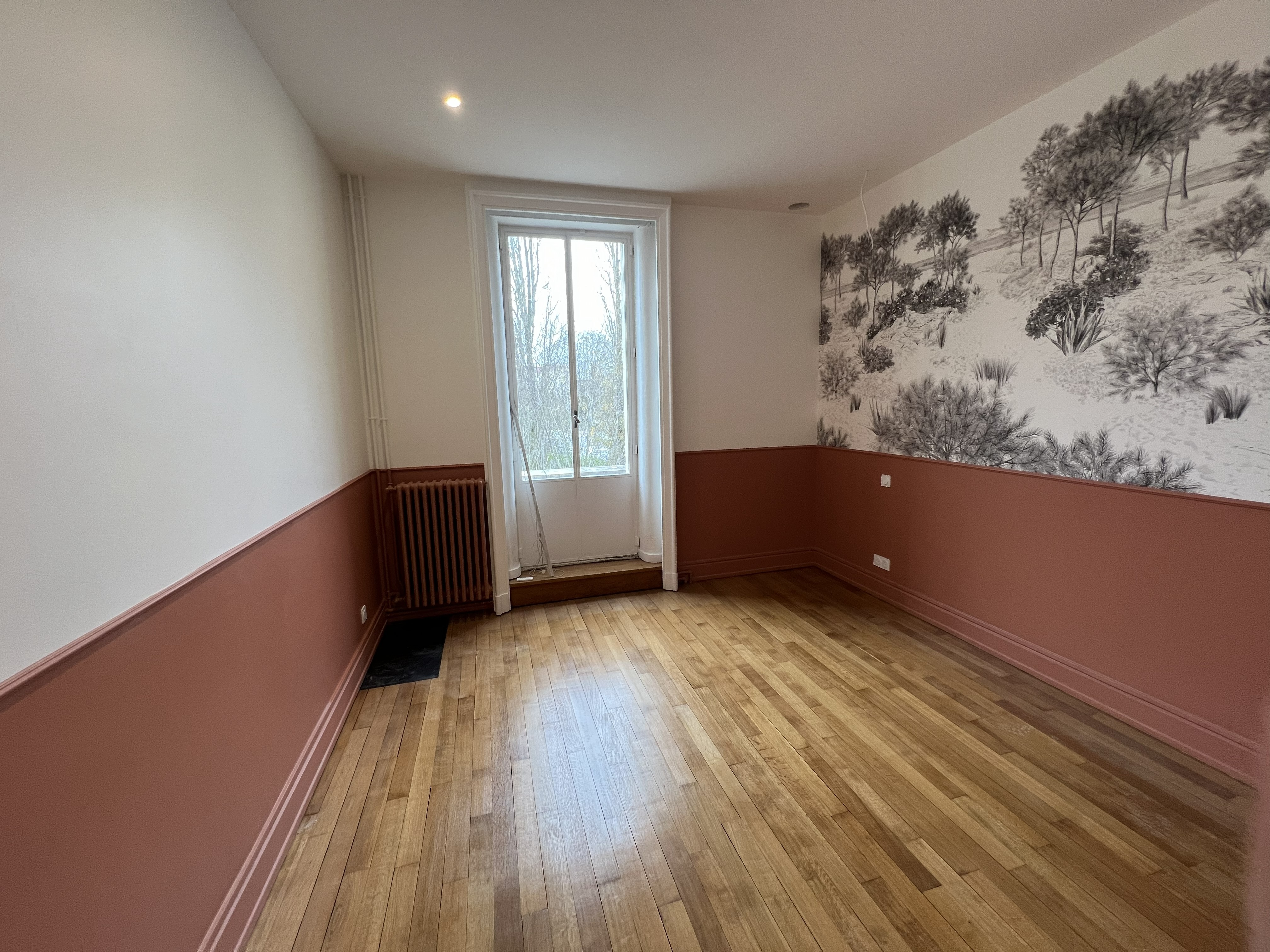 Séjour de maison rénové à Dijon